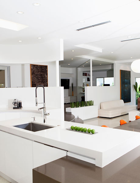 Bright and Modern Kitchen