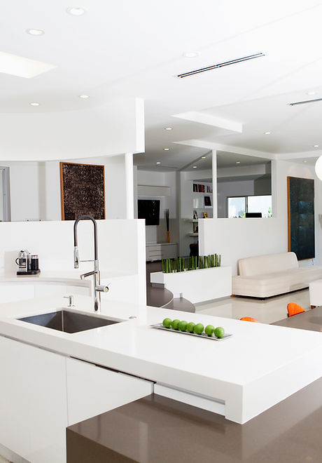 Bright and Modern Kitchen