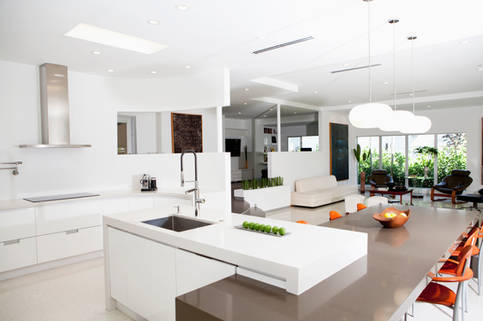 Bright and Modern Kitchen