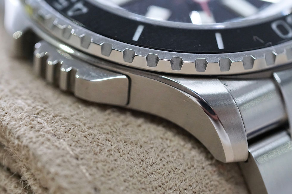 Thumbnail: Breitling Superocean Automatic Black Dial 46mm A17378 Full Set