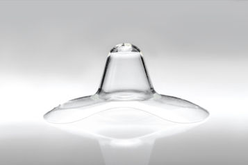 Bebê só mama com bico de silicone? Confira 6 dicas para reverter essa situação!