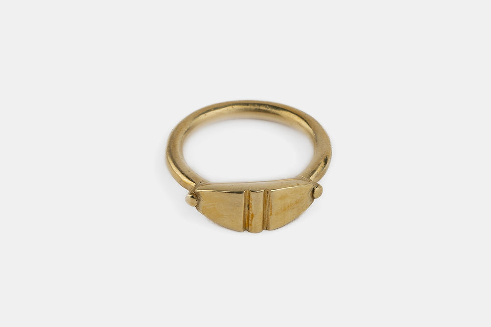 Thumbnail: Bull Signet Ring