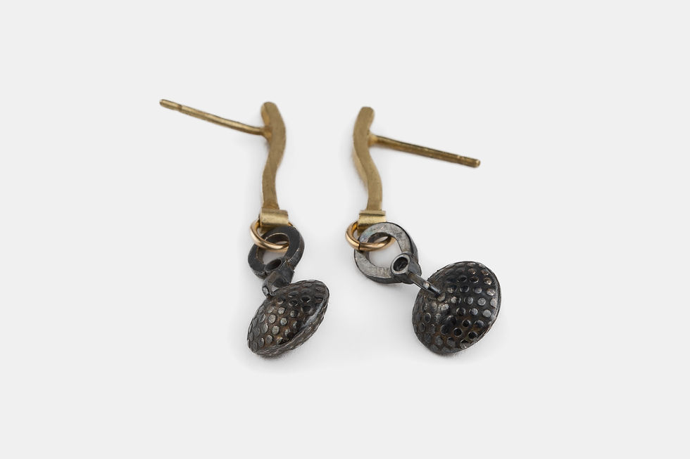 Thumbnail: Black Silver Dots Earrings