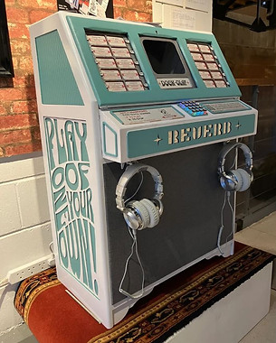 ARTFLY BARROW SCENE JUKEBOX.JPG
