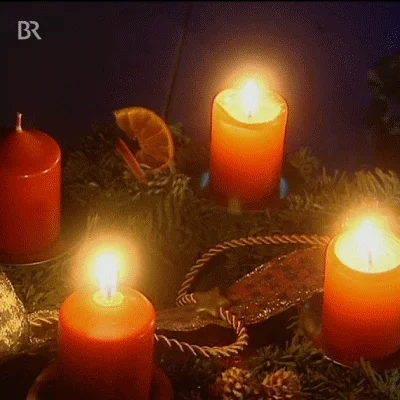 giphy-christmas-candles.webp