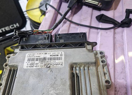 bench ecu.jpg