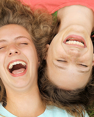 Adolescentes felizes