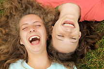 Les adolescents heureux