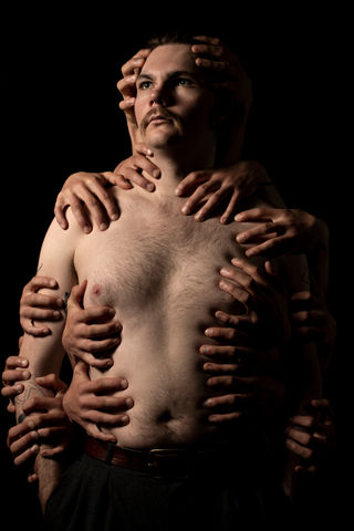 projet final keeran fond noir.jpg