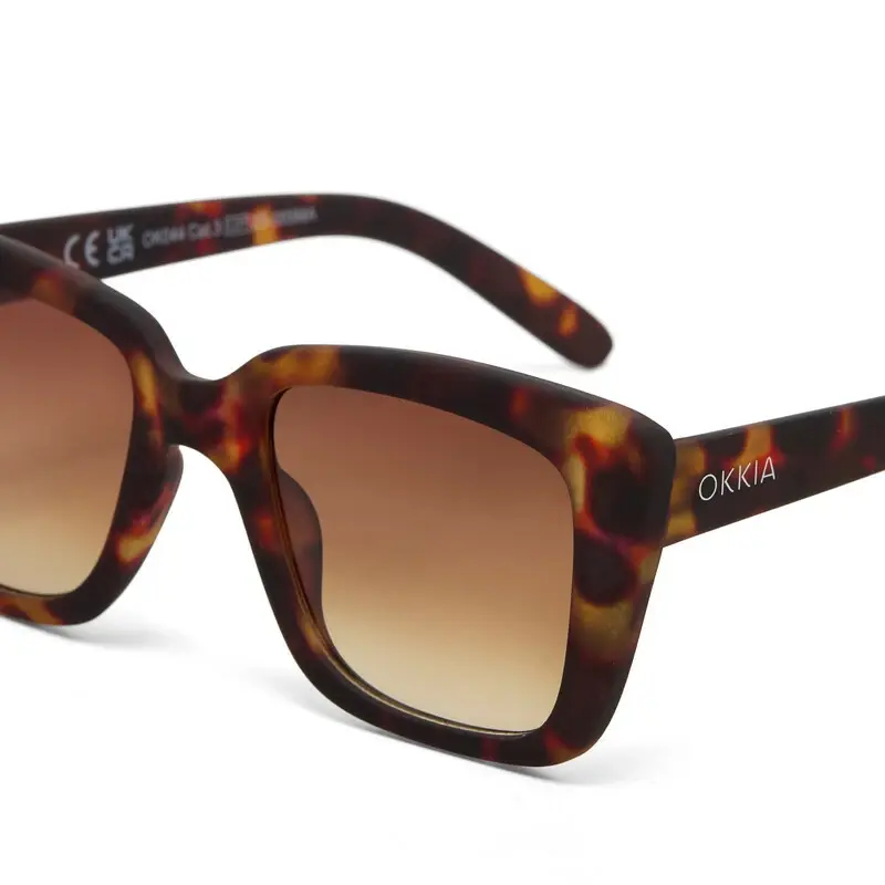 Thumbnail: Lunettes de soleil "elba 044" OKKIA