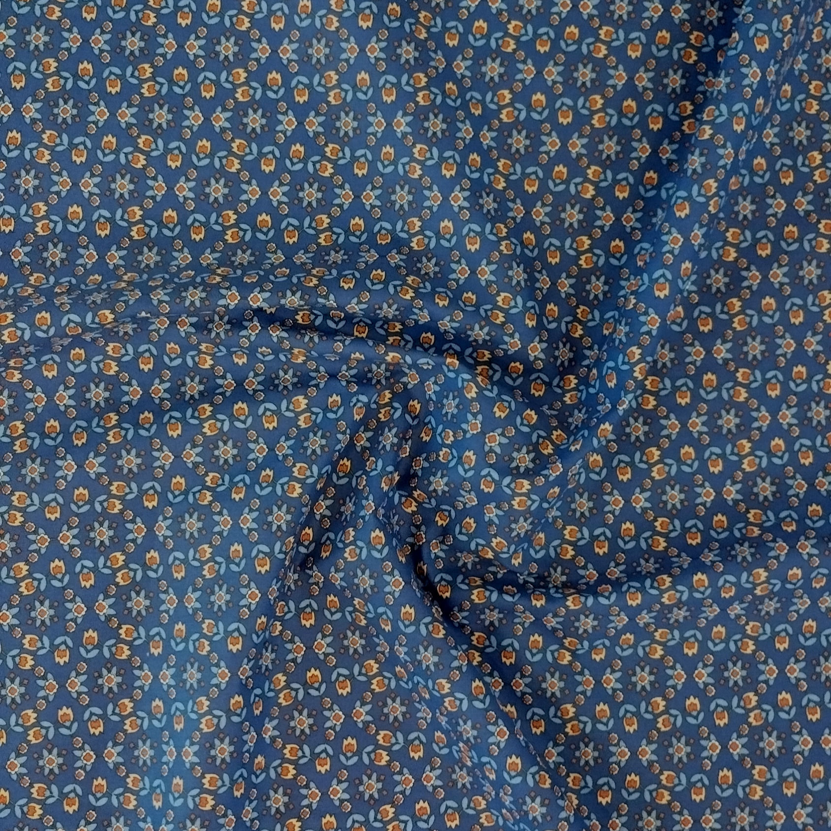 Coton à motifs certifié Oeko Tex (petites fleurs)
