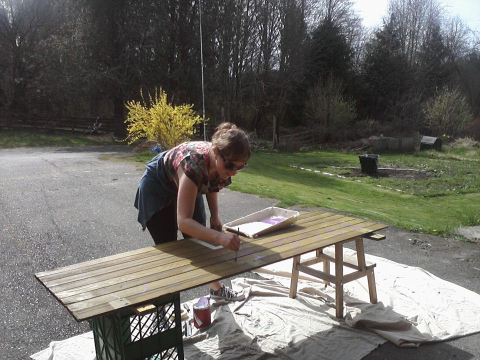 Painting Sign at Frog Hollow