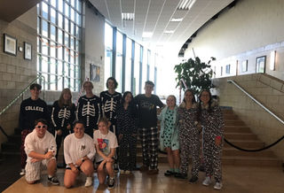 Students welcome homecoming week with flying colors