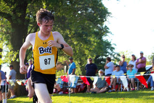 Boys cross country finishes second at MAC championship