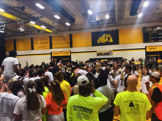 Bett vs Cedar Falls game delayed by rain