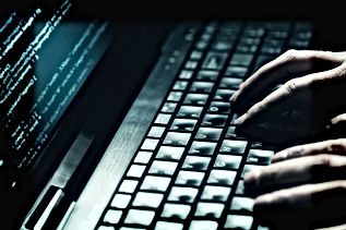 Digitando em um computador