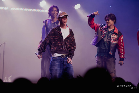 PSYCHIC FEVER in Los Angeles Photo Gallery