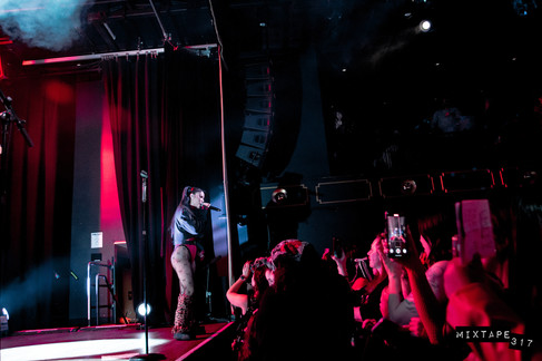 Emei Takes Fans Down a “RABBITHOLE” During Her Sold Out Show in New York - photo gallery