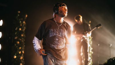 d4vd Packs Dallas' South Side Ballroom on Withered 2025 World Tour