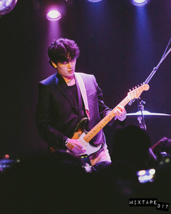 LØREN Rocks Out to 'THE WAITS' with Sold Out Crowd in Los Angeles