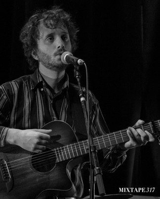 Case Oats Plays an Intimate Show Her First Time in DC - Photo Maggz