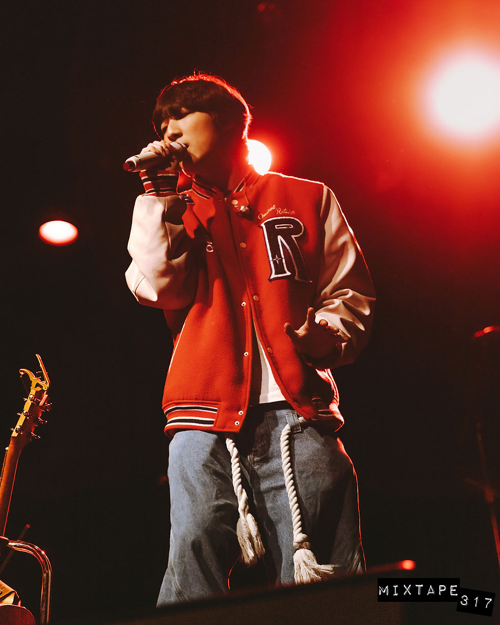 HOHYUN and Sarah Kang Share an Intimate Performance with LA Crowd