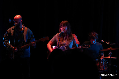 Case Oats Plays an Intimate Show Her First Time in DC - Photo Maggz