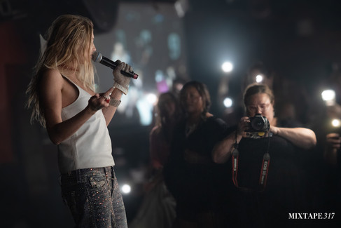 It’s a Bad Day to be Cailin Russo’s Ex as She Airs Out All Your Dirty Laundry on Her Don’t Tour - Photo Maggz