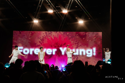 Photo Gallery, ONEUS H_OURS, US in Nashville