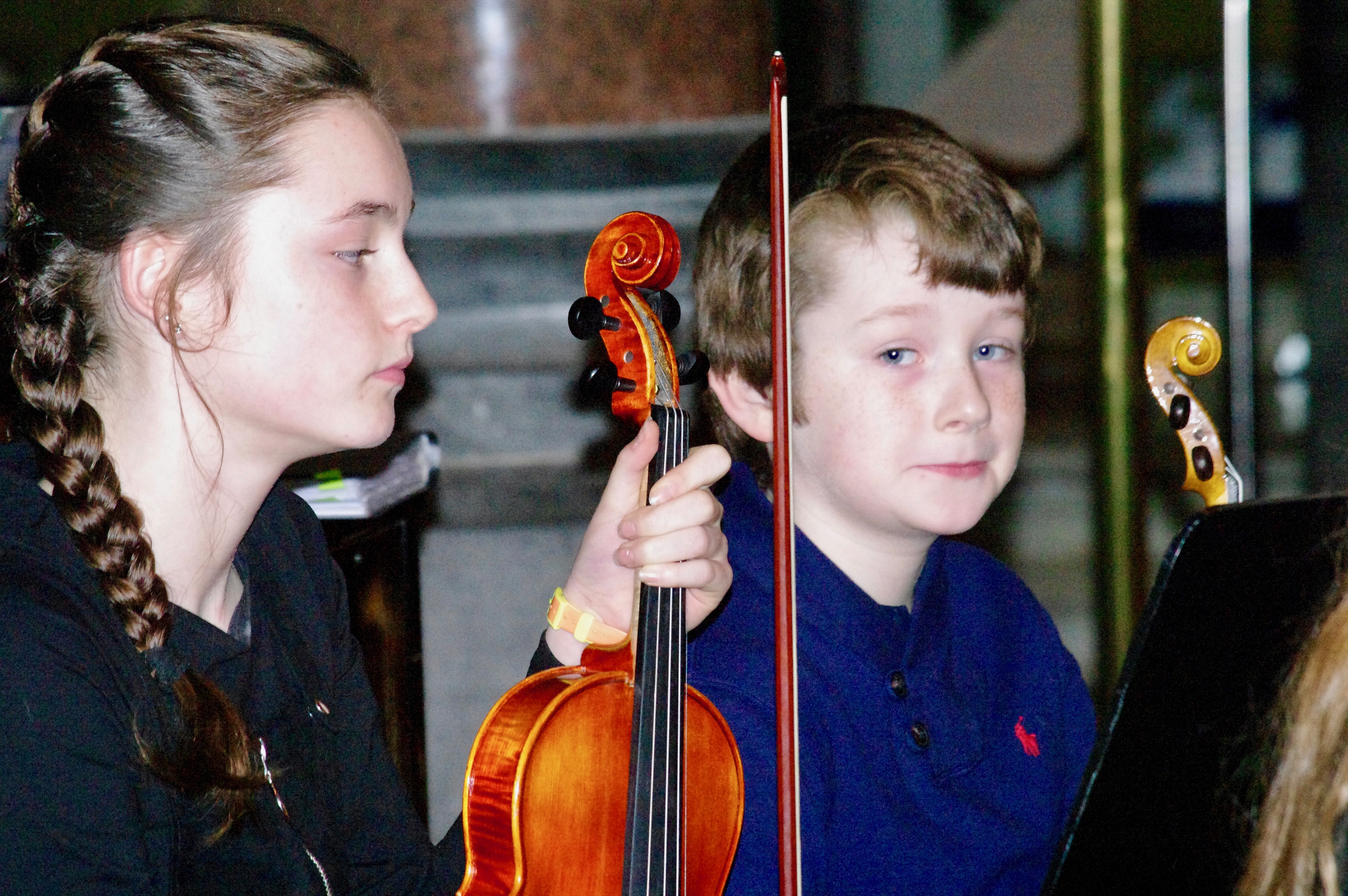Aine O'Neill & Julien Travers - Violin