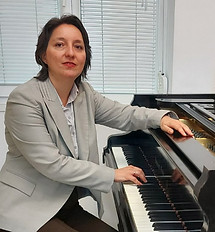 Singing Teacher - Stany