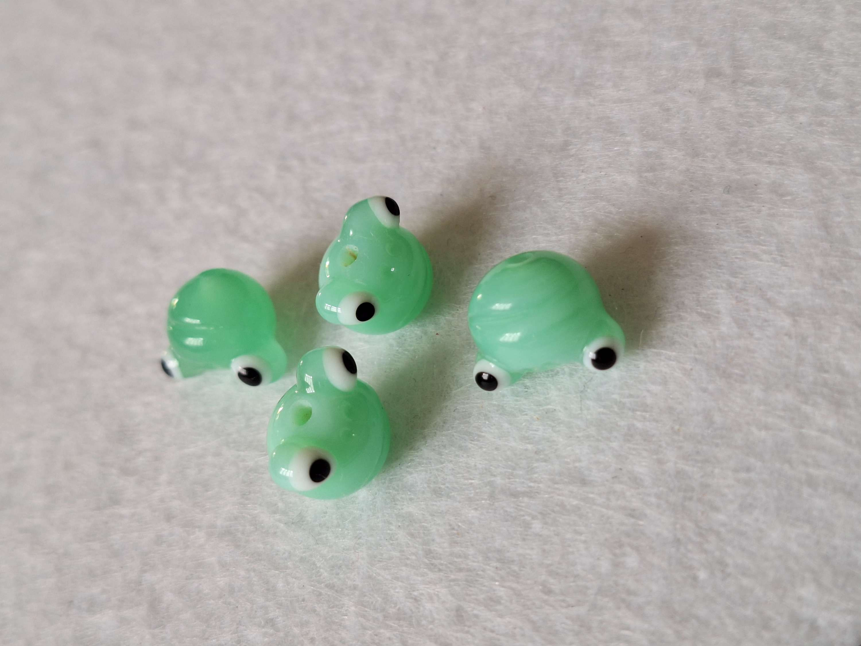One Tiny Frog 🐸  Bead