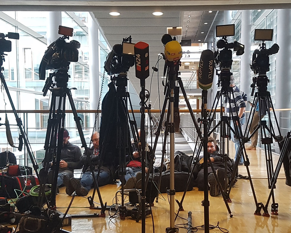 Bild Presse retuschiert2.jpg