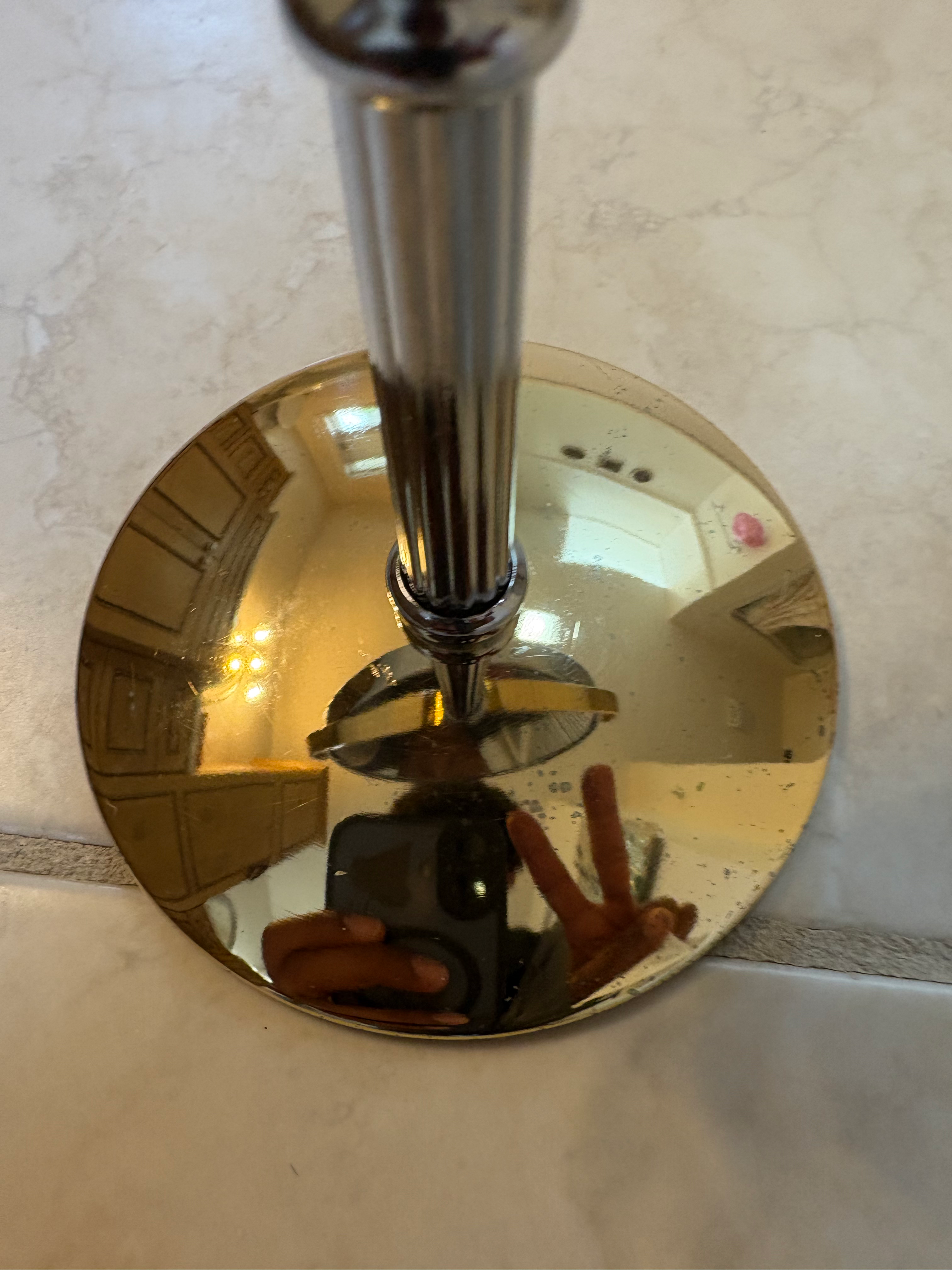 Cleaned mirror stand.HEIC