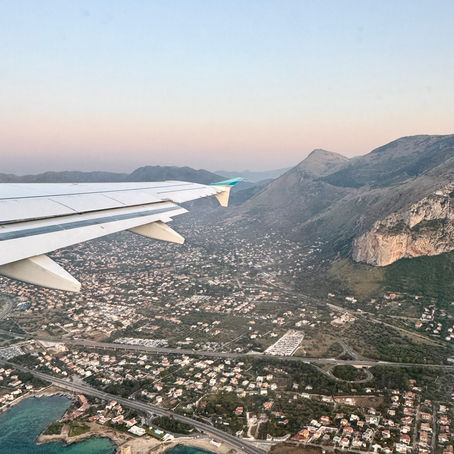 Anreise mit dem FLUGZEUG