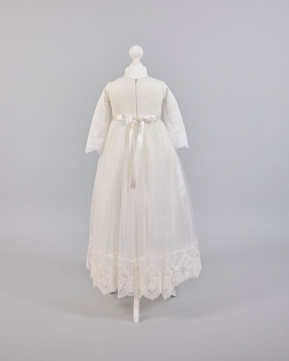 Miniaturbild: Taufkleid