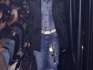 PETTEGOLEZZI IN PASSERELLA