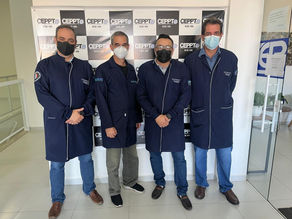 Dr. Rodrigo em aula ou evento 3