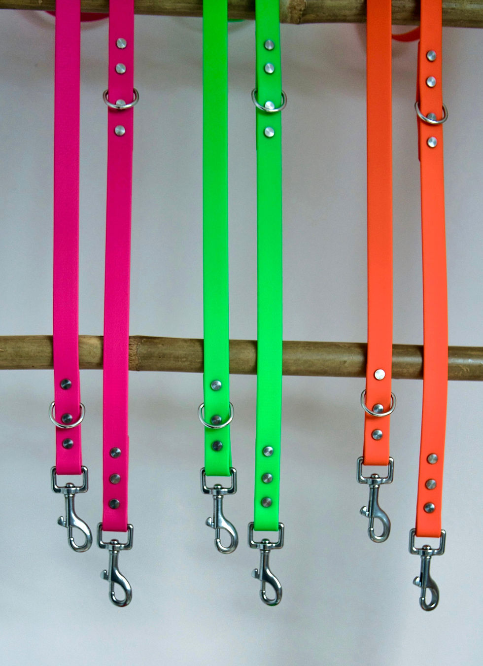 Miniaturbild: BIOTHANE®-LEINE CLASSIC (STRONG) / DREIFACH VERSTELLBAR & CROSSBODY