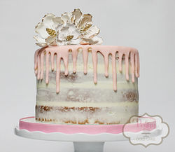 Magnolia Drip Shower Cake