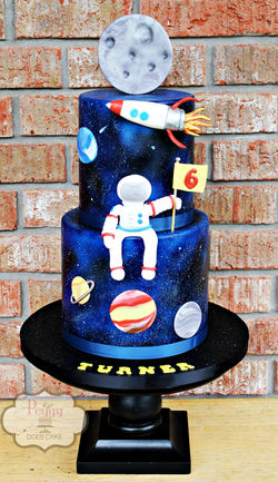 Spaceman Universe 5"/7" Cake