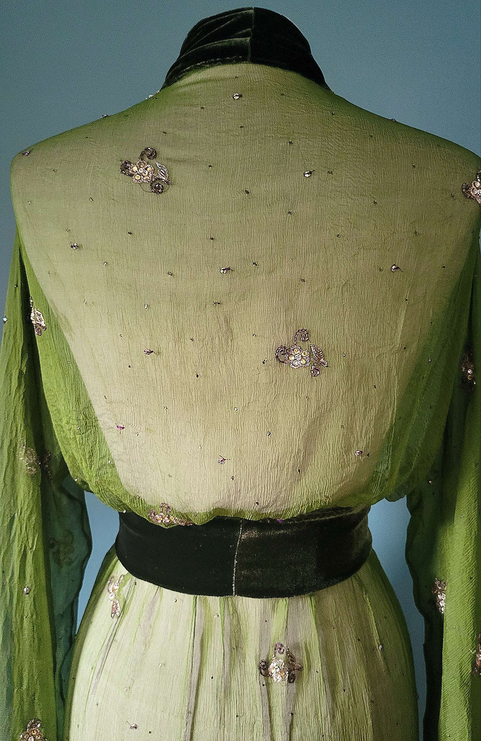 Thumbnail:  Poison Green Dupatta Robe