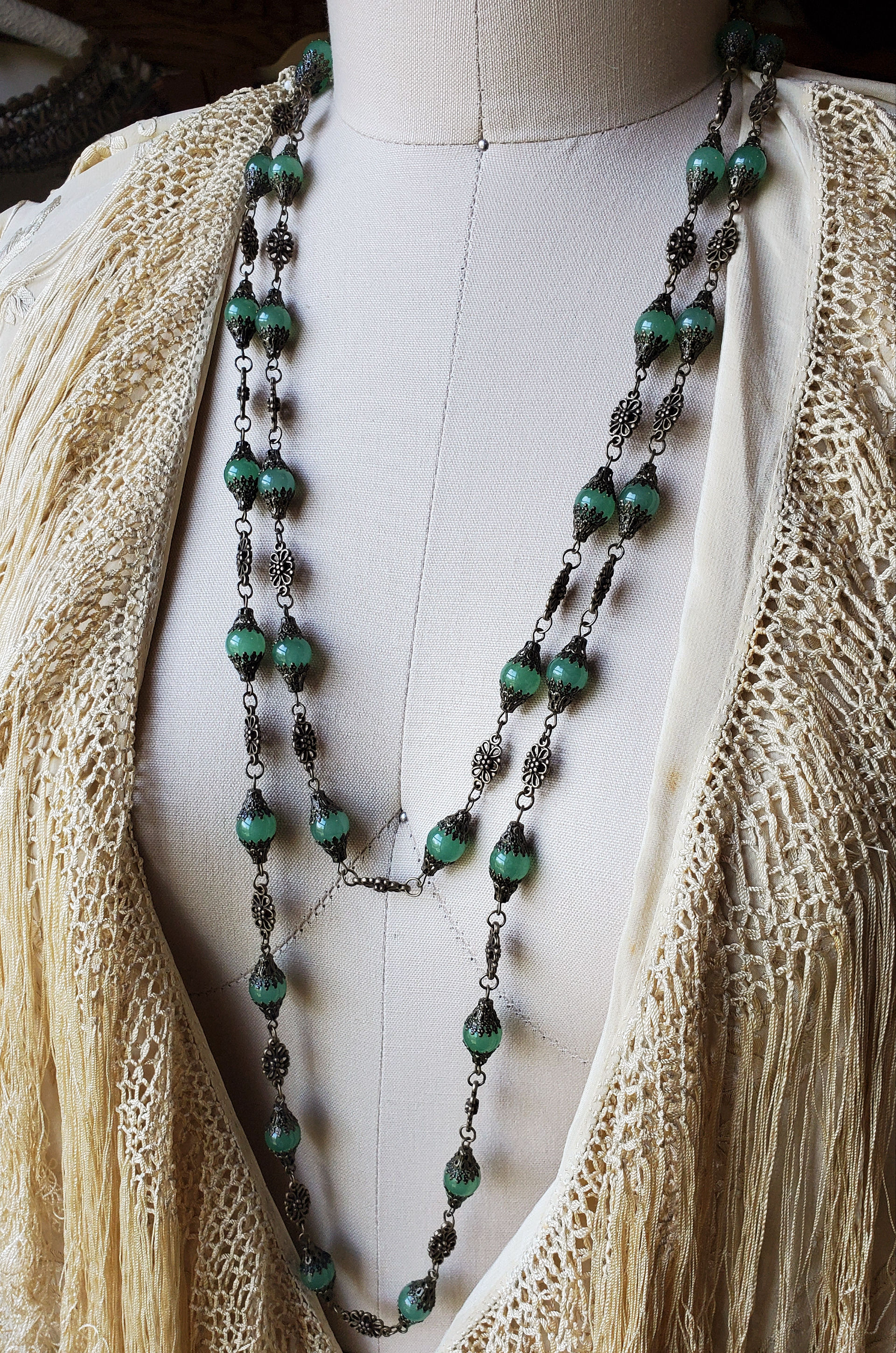Green Glass Filigree Art Deco Necklace