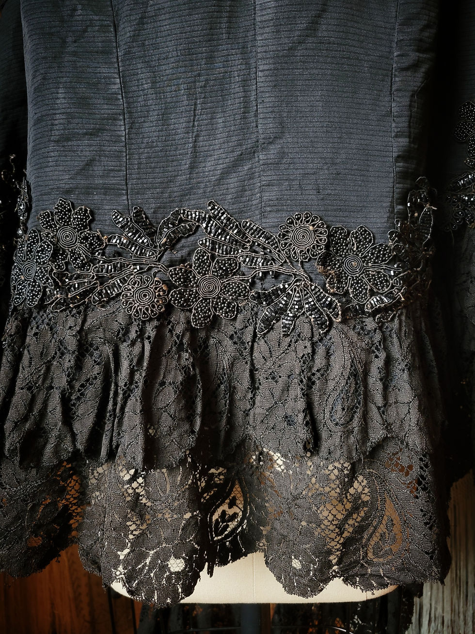 Thumbnail: Victorian Silk and Jet Beaded Mantle