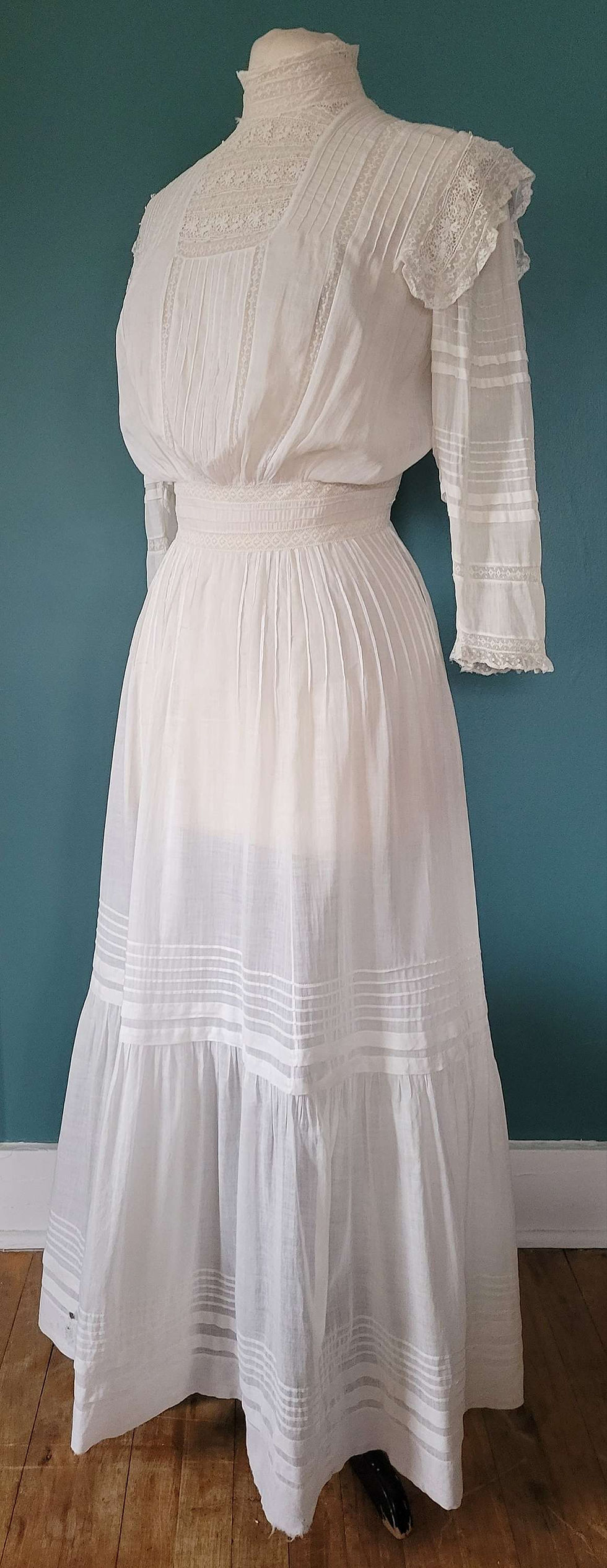 Thumbnail: Edwardian Cotton Insertion Lace Garden Dress