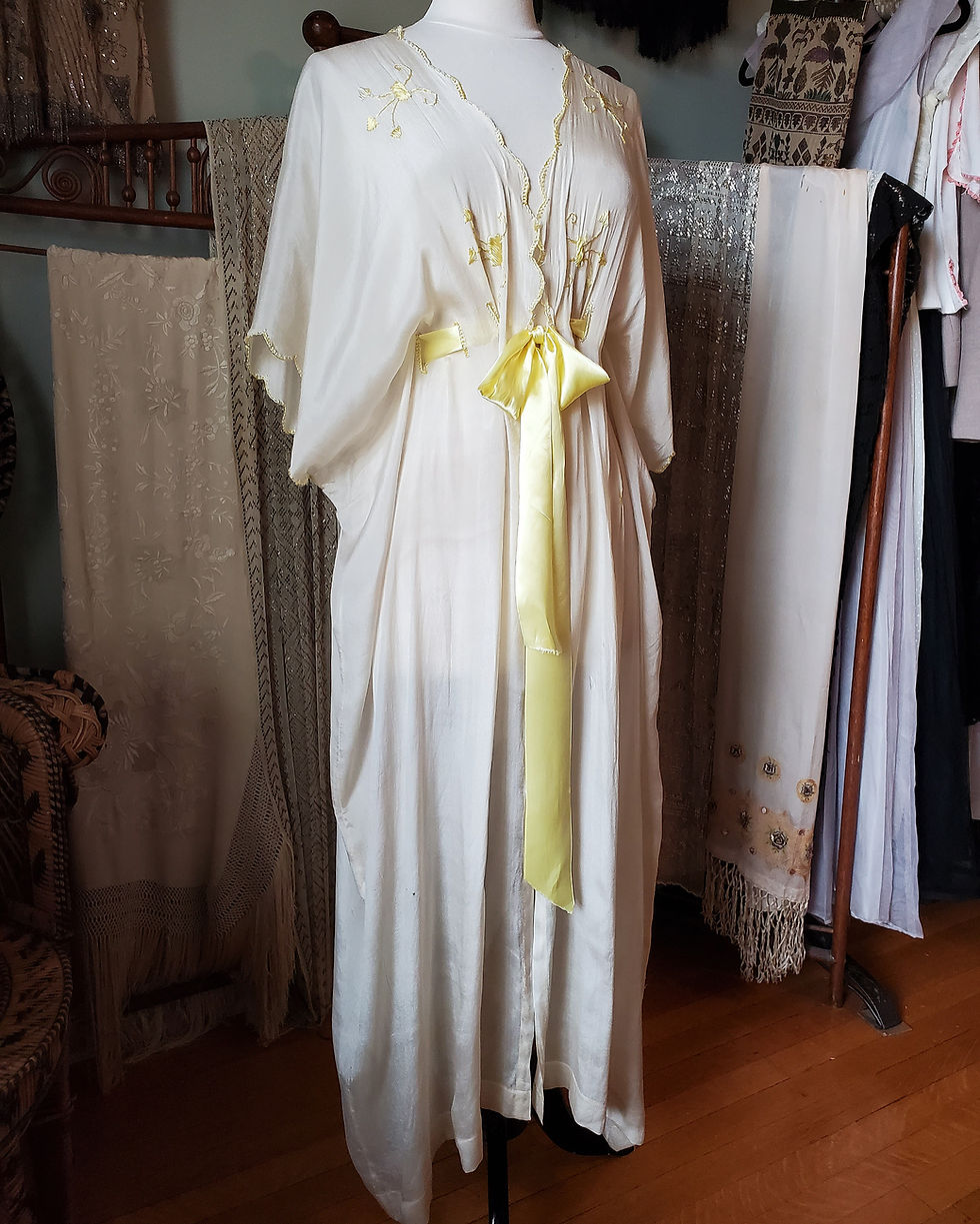 Thumbnail: 1910s Silk Robe With Embroidery 
