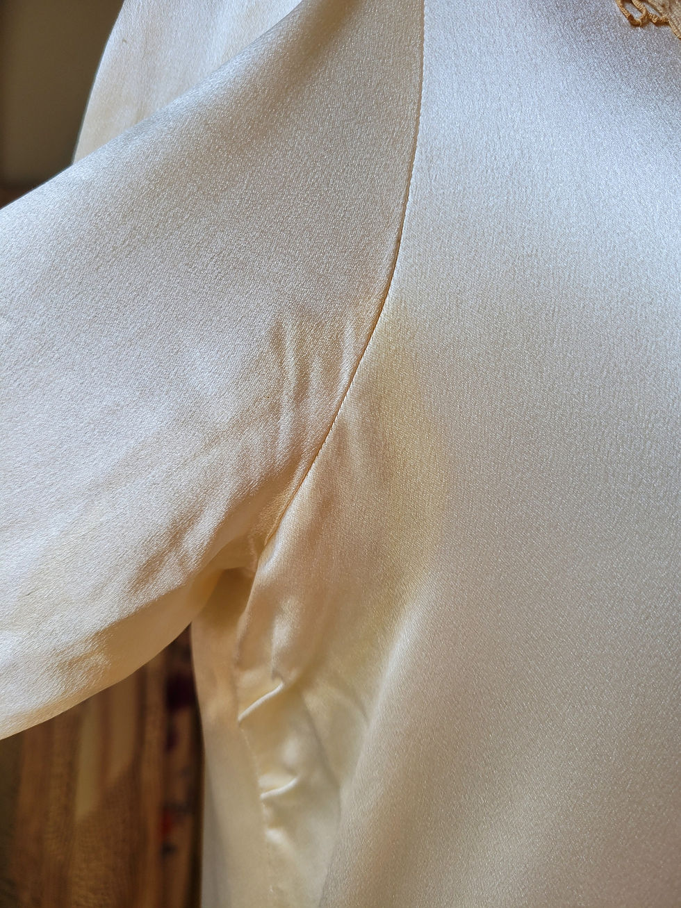Thumbnail: Ivory Satin Long Trained 1920s Wedding Dress 