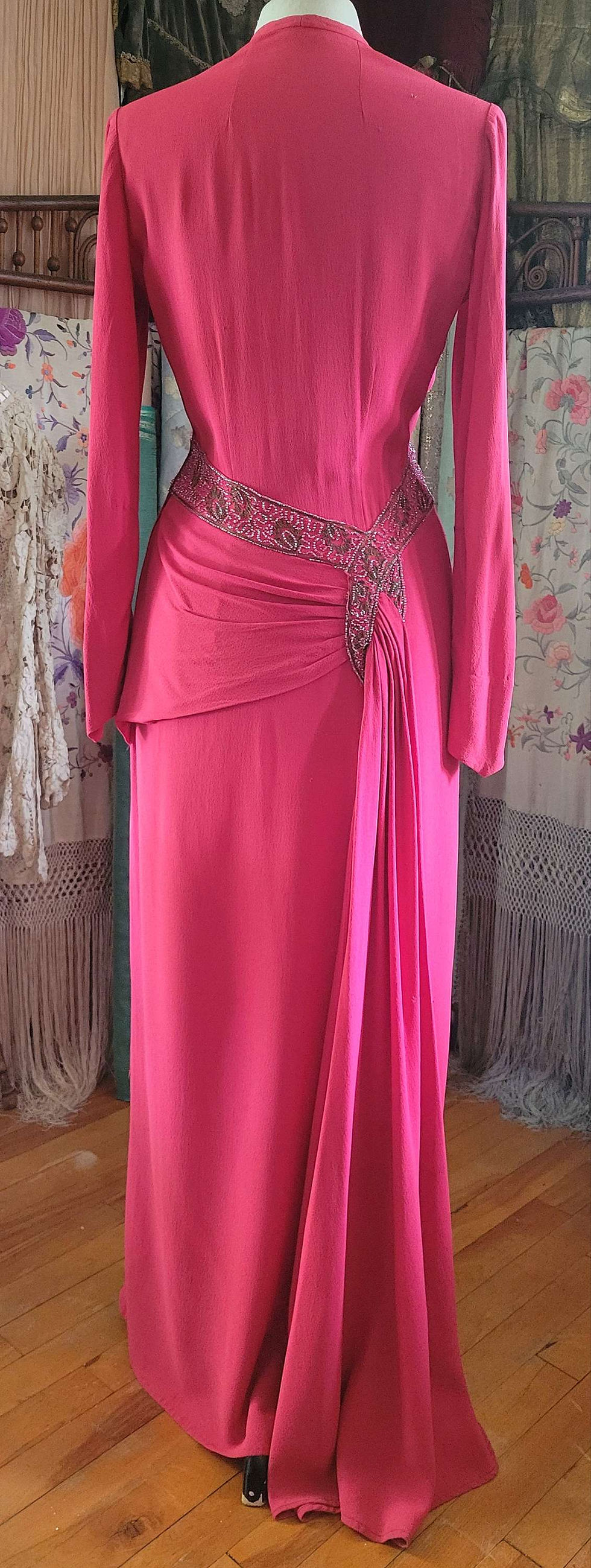 Thumbnail: 1940s Fuschia Crepe Beaded Dress