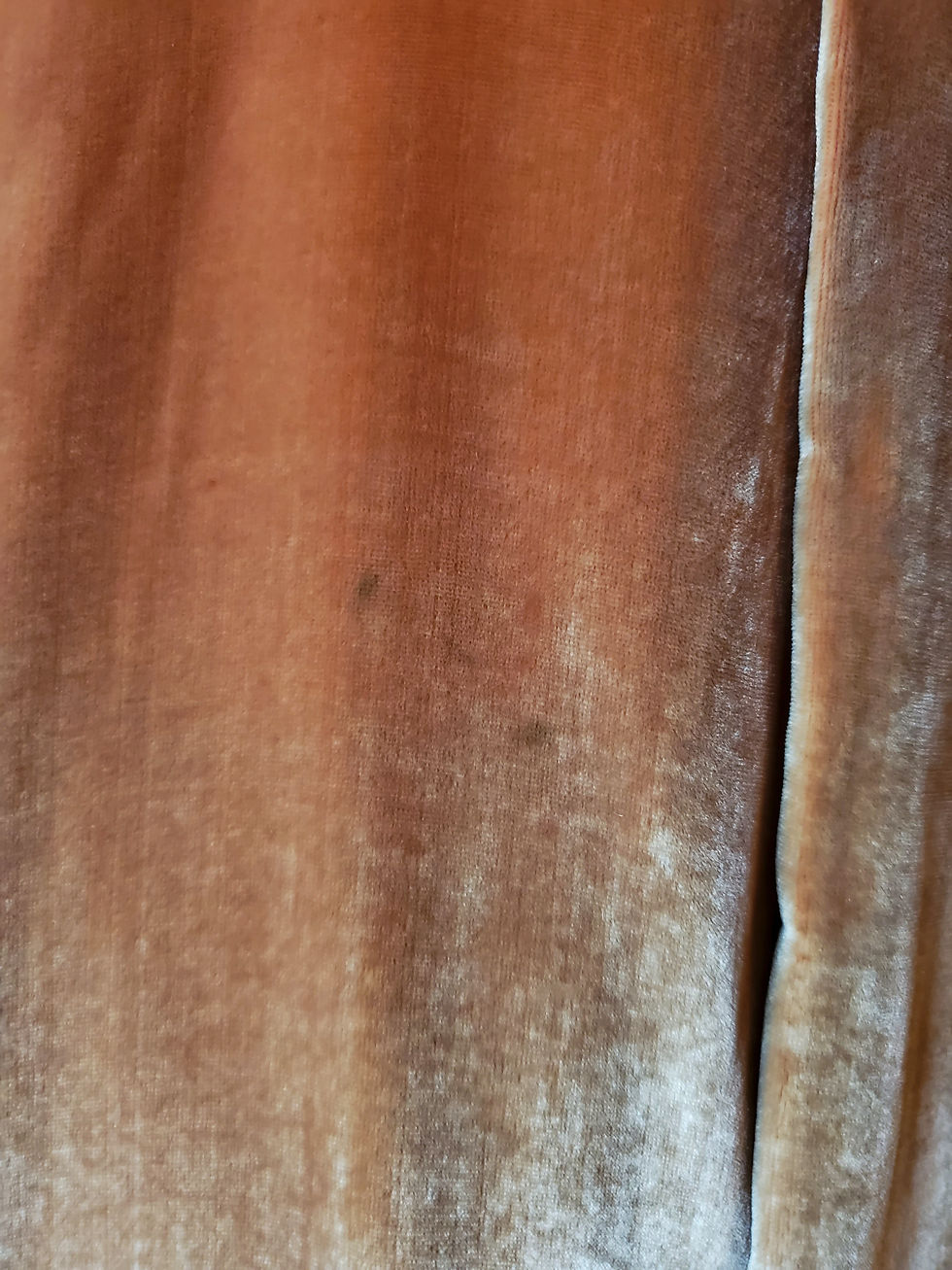 Thumbnail: Marigold 1930s Silk Velvet Wrap