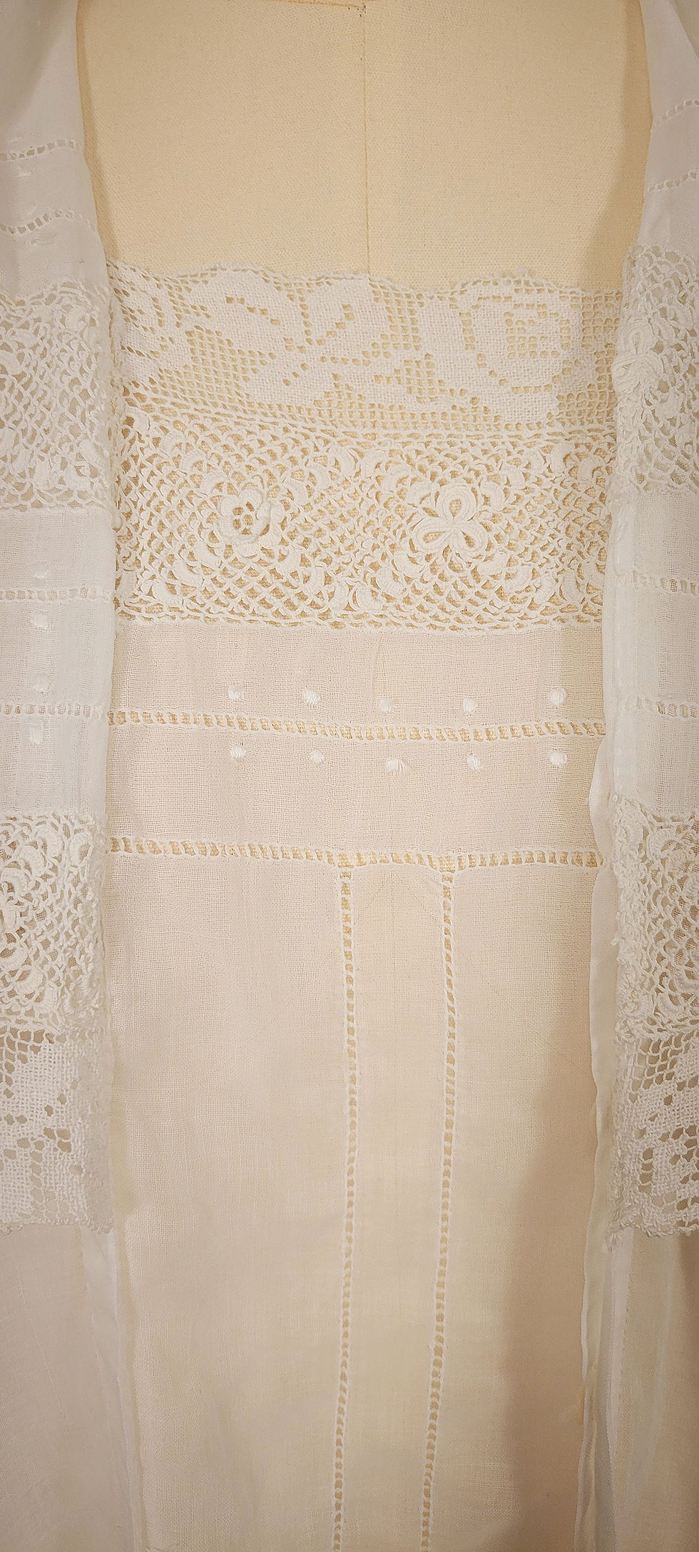 Thumbnail: 1910s Filet Lace Armistice Blouse